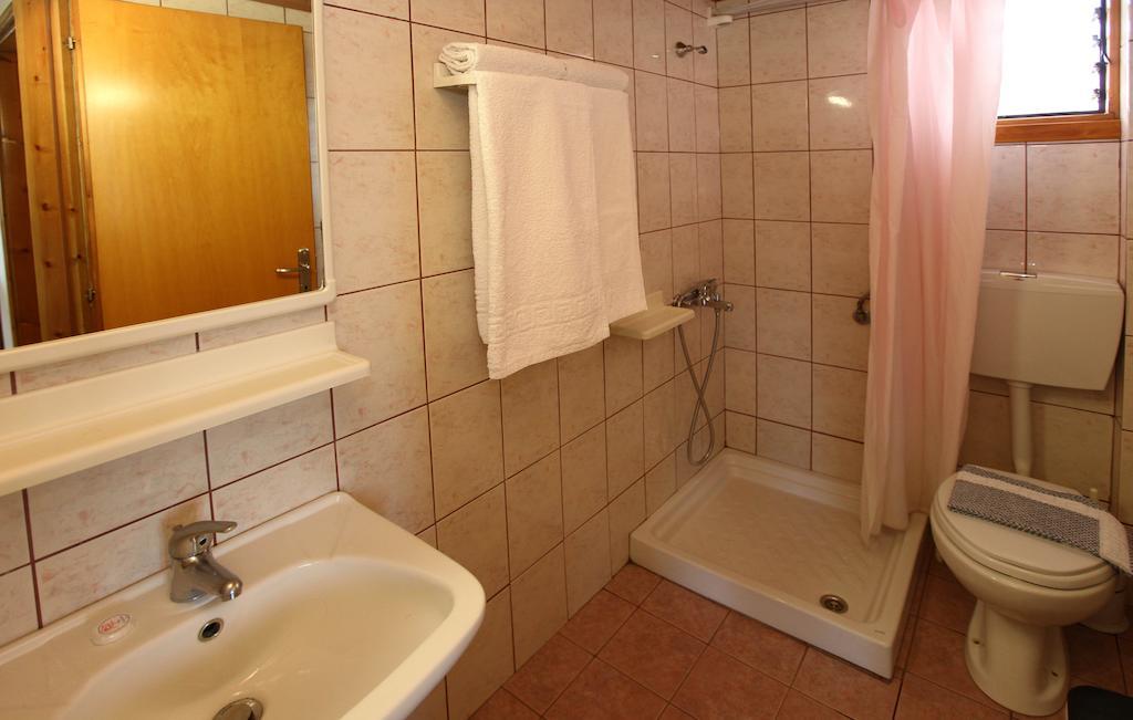 Nama Apartments Skala Potamia  Bilik gambar