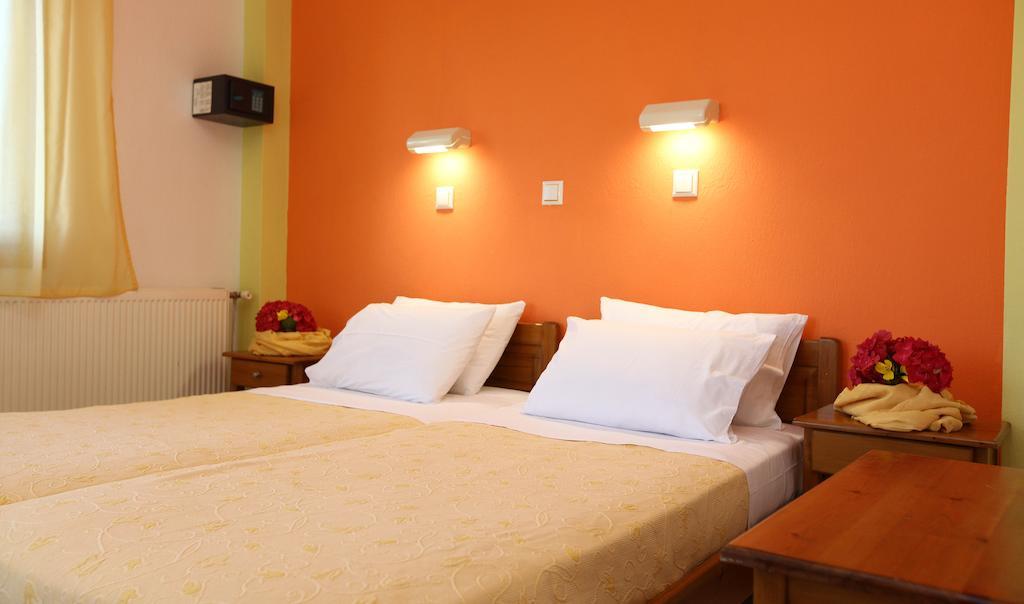 Nama Apartments Skala Potamia  Bilik gambar